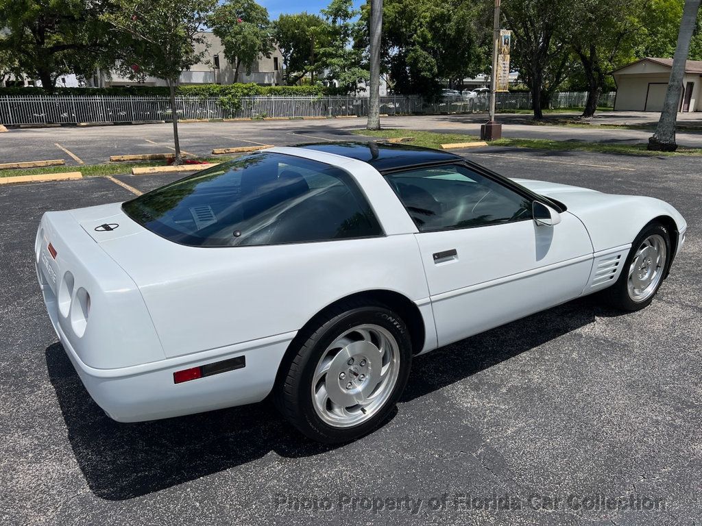 1994 Chevrolet Corvette Coupe Targa photo 4
