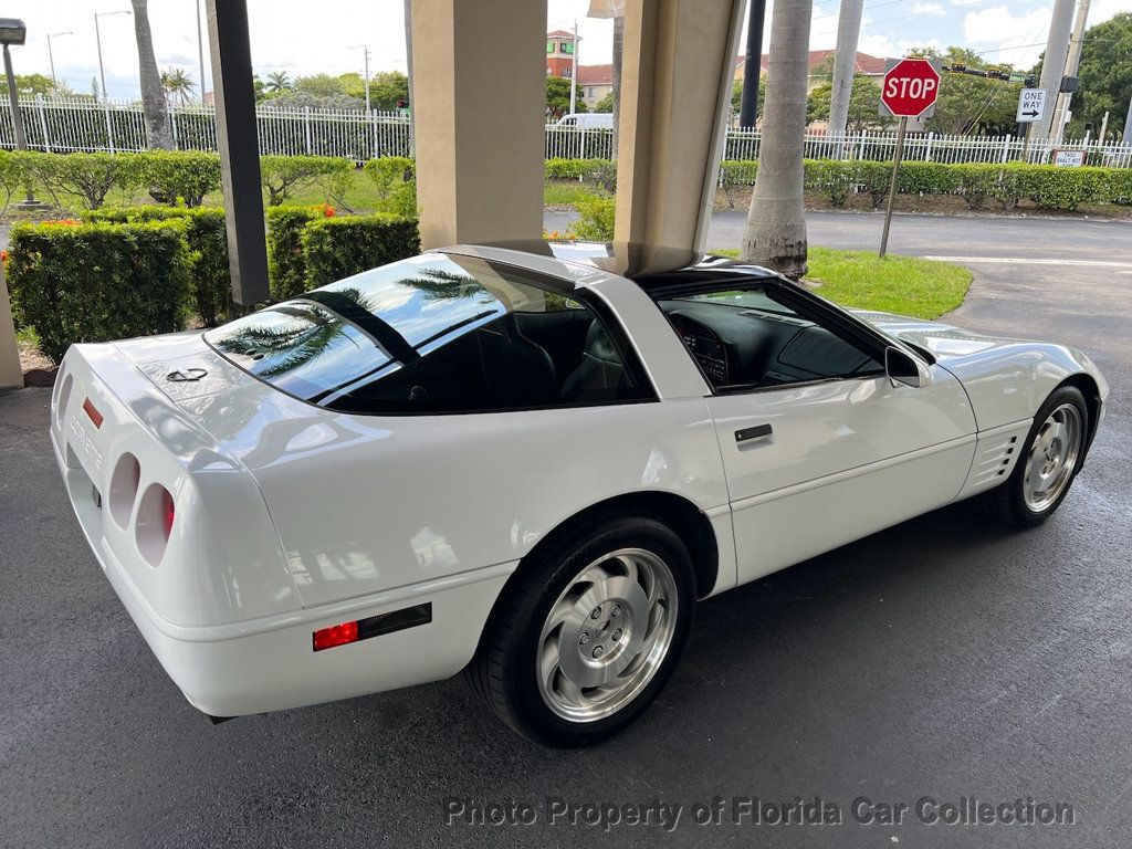 1994 Chevrolet Corvette Coupe Targa photo 56