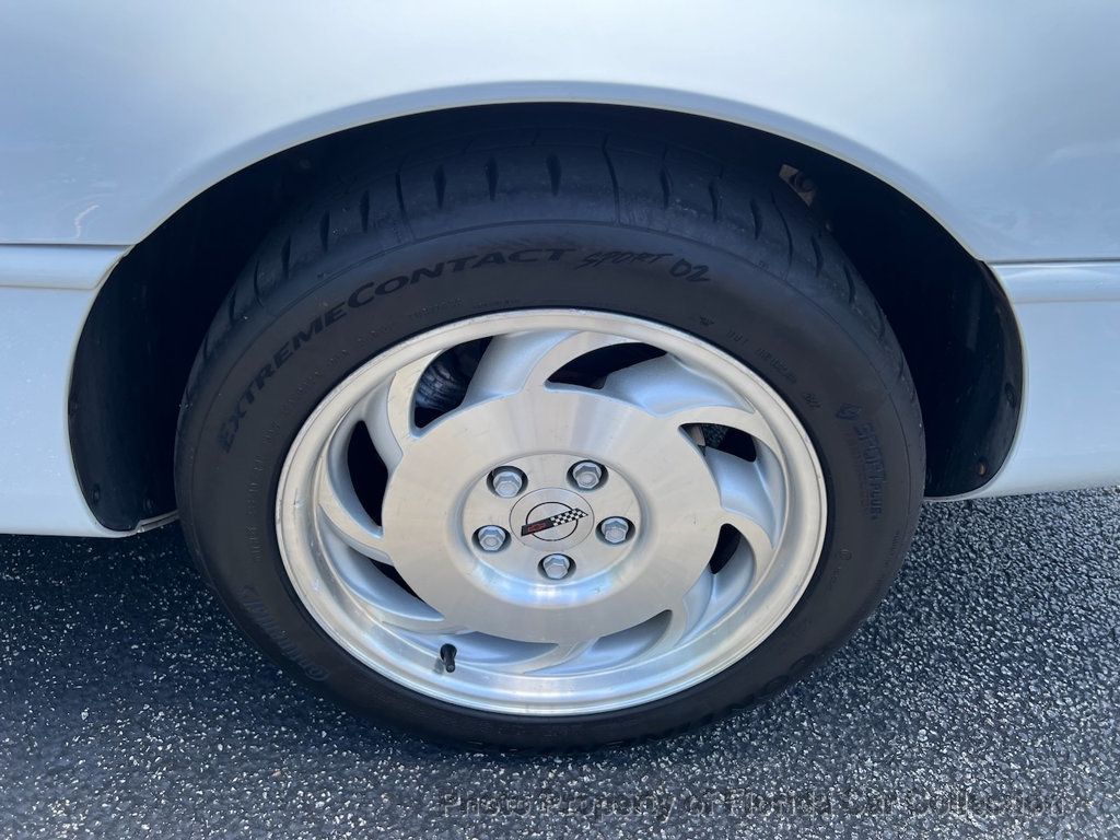 1994 Chevrolet Corvette Coupe Targa photo 62
