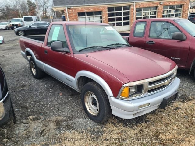 1994 Chevrolet S-10 Pickup  - 22757198 - 2