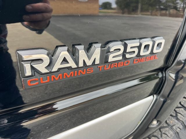 1994 Dodge Ram 2500 12 Valve Cummins Diesel 4x4 5-Speed Manual Transmission  - 22963969 - 2