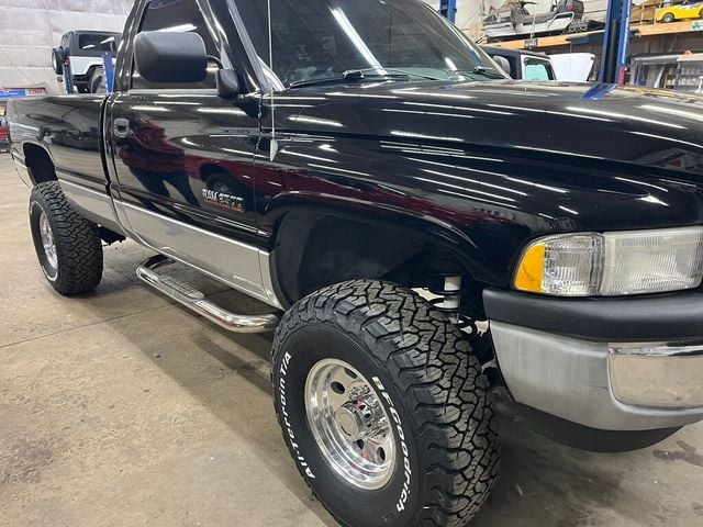 1994 Dodge Ram 2500 12 Valve Cummins Diesel 4x4 5-Speed Manual Transmission  - 22963969 - 37