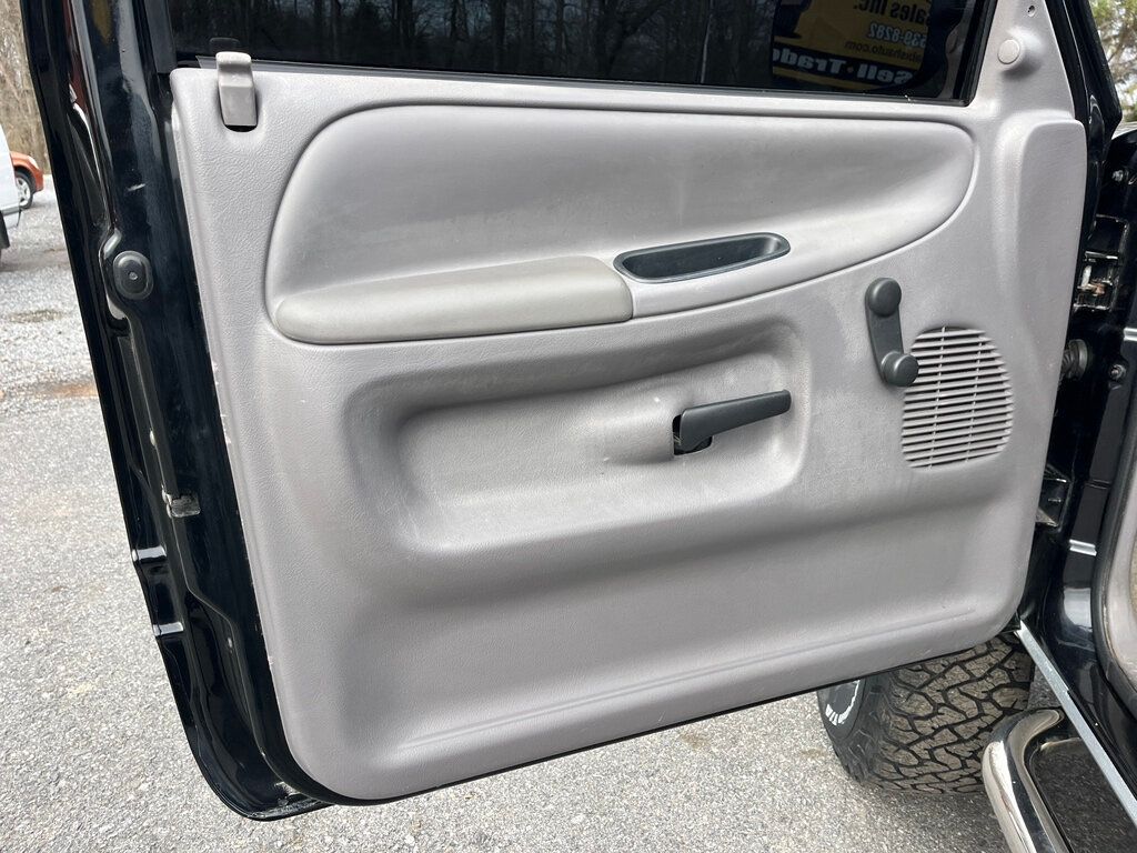 1994 Dodge Ram 2500 12 Valve Cummins Diesel 4x4 5-Speed Manual Transmission  - 22963969 - 43