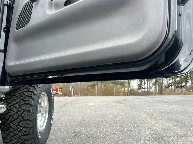 1994 Dodge Ram 2500 12 Valve Cummins Diesel 4x4 5-Speed Manual Transmission  - 22963969 - 57