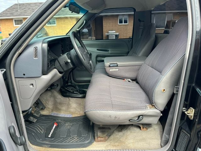 1994 Dodge Ram 2500 12 Valve Cummins Diesel 4x4 5-Speed Manual Transmission  - 22963969 - 65