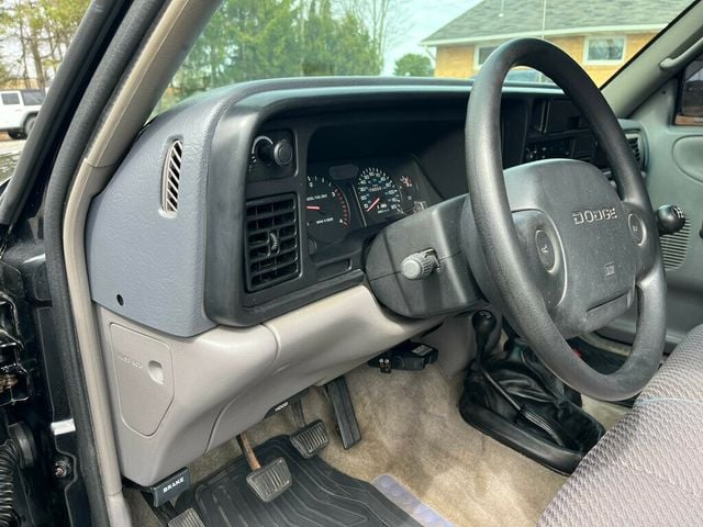 1994 Dodge Ram 2500 12 Valve Cummins Diesel 4x4 5-Speed Manual Transmission  - 22963969 - 69