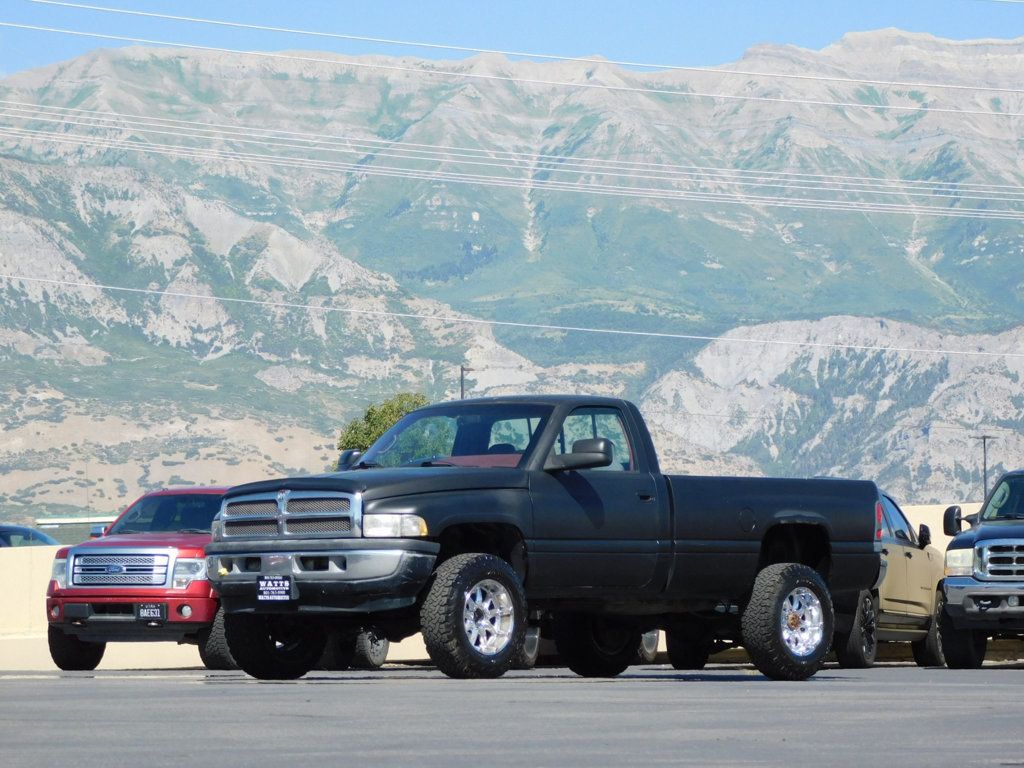 1994 Dodge Ram 2500 HD Reg Cab 135" WB 4WD - 22556935 - 1