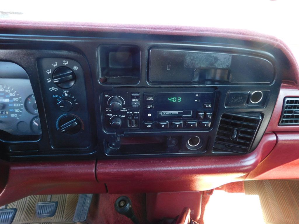 1994 Dodge Ram 2500 HD Reg Cab 135" WB 4WD - 22556935 - 27