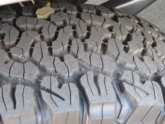 1994 Ford Bronco BRONCO 4X4 XL EXTRA  CLEAN 5.0 NEW PAINT NEW  TIRES  - 22813077 - 15