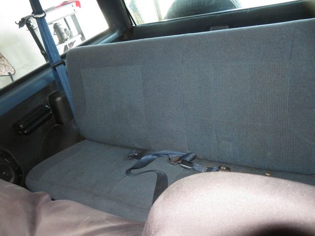 1994 Ford Bronco BRONCO 4X4 XL EXTRA  CLEAN 5.0 NEW PAINT NEW  TIRES  - 22813077 - 21