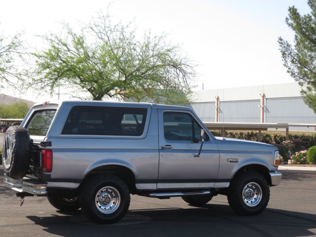 1994 Ford Bronco BRONCO 4X4 XL EXTRA  CLEAN 5.0 NEW PAINT NEW  TIRES  - 22813077 - 5
