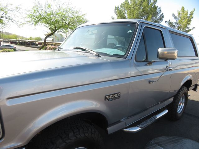 1994 Ford Bronco BRONCO 4X4 XL EXTRA  CLEAN 5.0 NEW PAINT NEW  TIRES  - 22813077 - 7