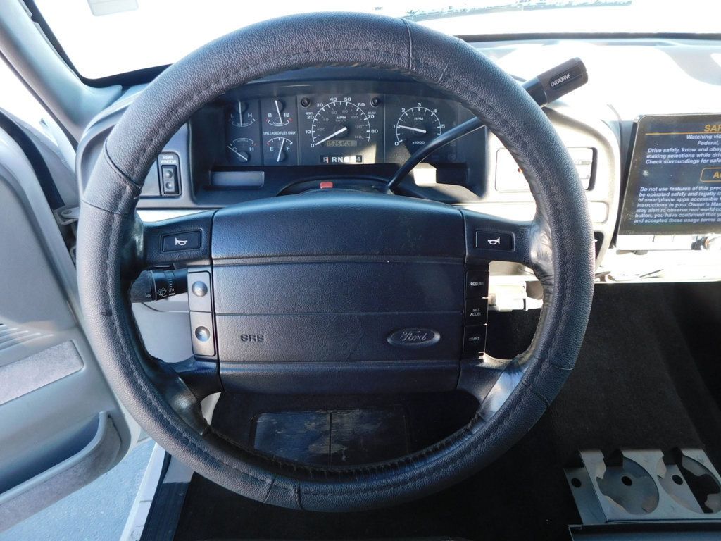 1994 Ford Bronco XLT - 22747536 - 27