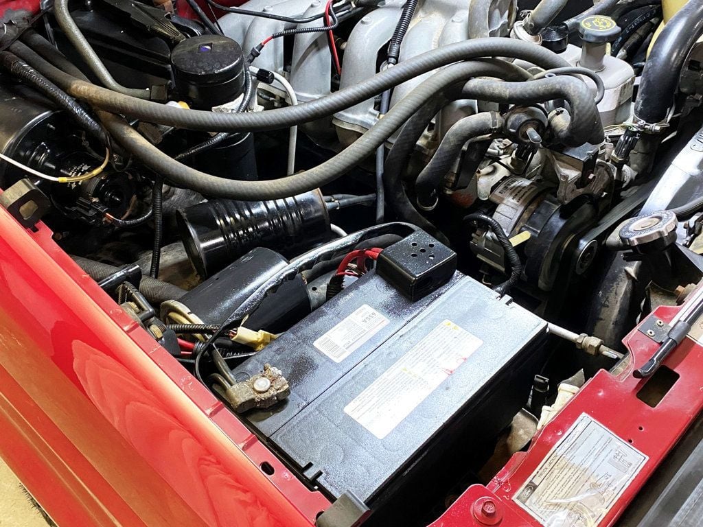 1994 Ford F-150 133" WB XL - 22877080 - 26