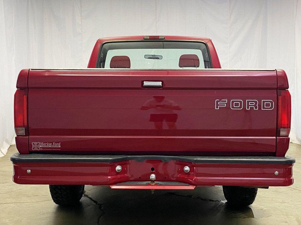 1994 Ford F-150 133" WB XL - 22877080 - 4