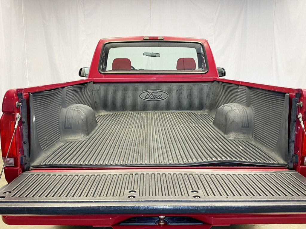 1994 Ford F-150 133" WB XL - 22877080 - 49
