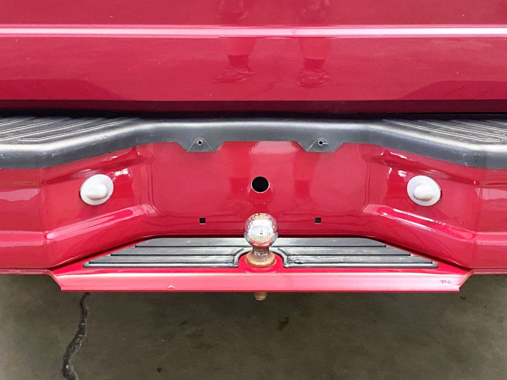 1994 Ford F-150 133" WB XL - 22877080 - 7