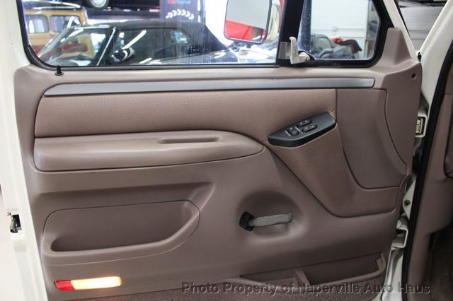 1994 Ford F-150 133" WB XLT - 23023213 - 10