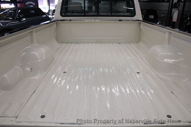1994 Ford F-150 133" WB XLT - 23023213 - 33