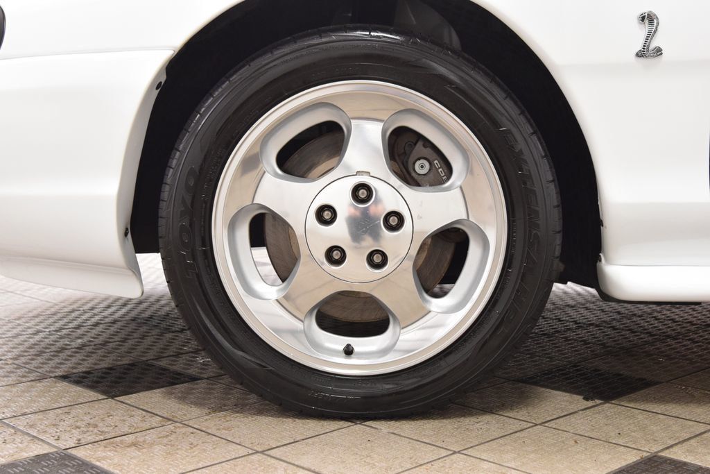 1994 Ford Mustang SVT Cobra - 23004746 - 26