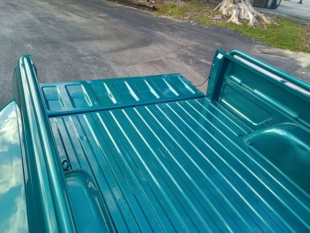 1994 GMC Sierra 3500 Club Coupe 155.5" WB DRW 1 Owner Florida Dually Truck - 22944967 - 14