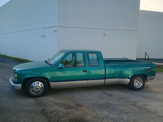 1994 GMC Sierra 3500 Club Coupe 155.5" WB DRW 1 Owner Florida Dually Truck - 22944967 - 1
