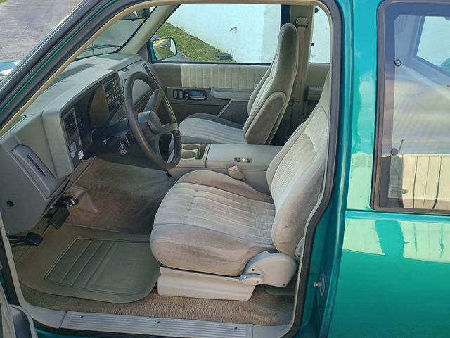 1994 GMC Sierra 3500 Club Coupe 155.5" WB DRW 1 Owner Florida Dually Truck - 22944967 - 29