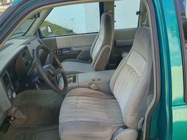 1994 GMC Sierra 3500 Club Coupe 155.5" WB DRW 1 Owner Florida Dually Truck - 22944967 - 30