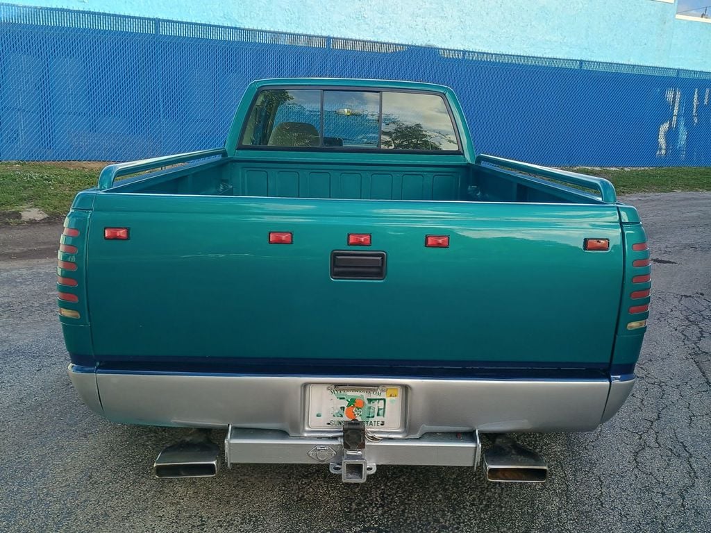 1994 GMC Sierra 3500 Club Coupe 155.5" WB DRW 1 Owner Florida Dually Truck - 22944967 - 3