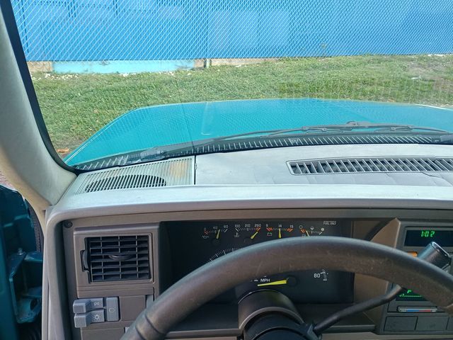 1994 GMC Sierra 3500 Club Coupe 155.5" WB DRW 1 Owner Florida Dually Truck - 22944967 - 39