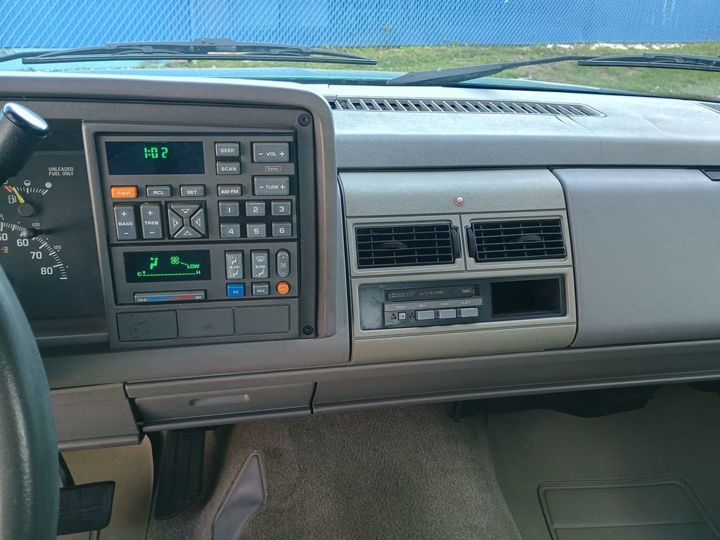 1994 GMC Sierra 3500 Club Coupe 155.5" WB DRW 1 Owner Florida Dually Truck - 22944967 - 42