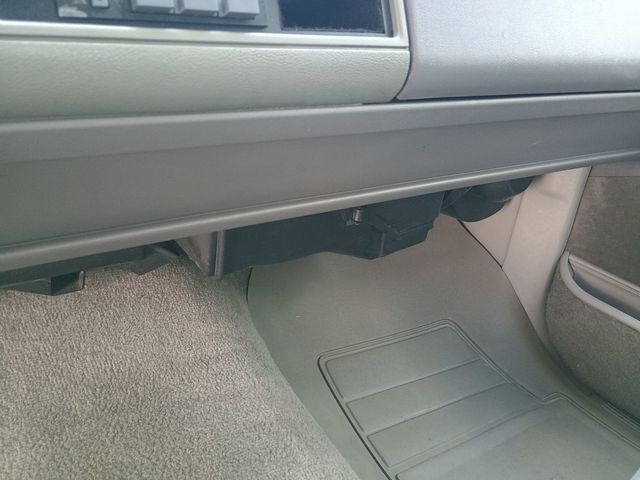 1994 GMC Sierra 3500 Club Coupe 155.5" WB DRW 1 Owner Florida Dually Truck - 22944967 - 45