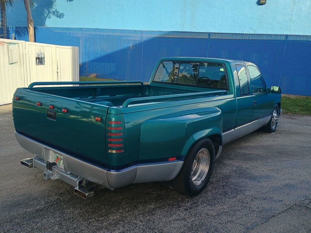 1994 GMC Sierra 3500 Club Coupe 155.5" WB DRW 1 Owner Florida Dually Truck - 22944967 - 4