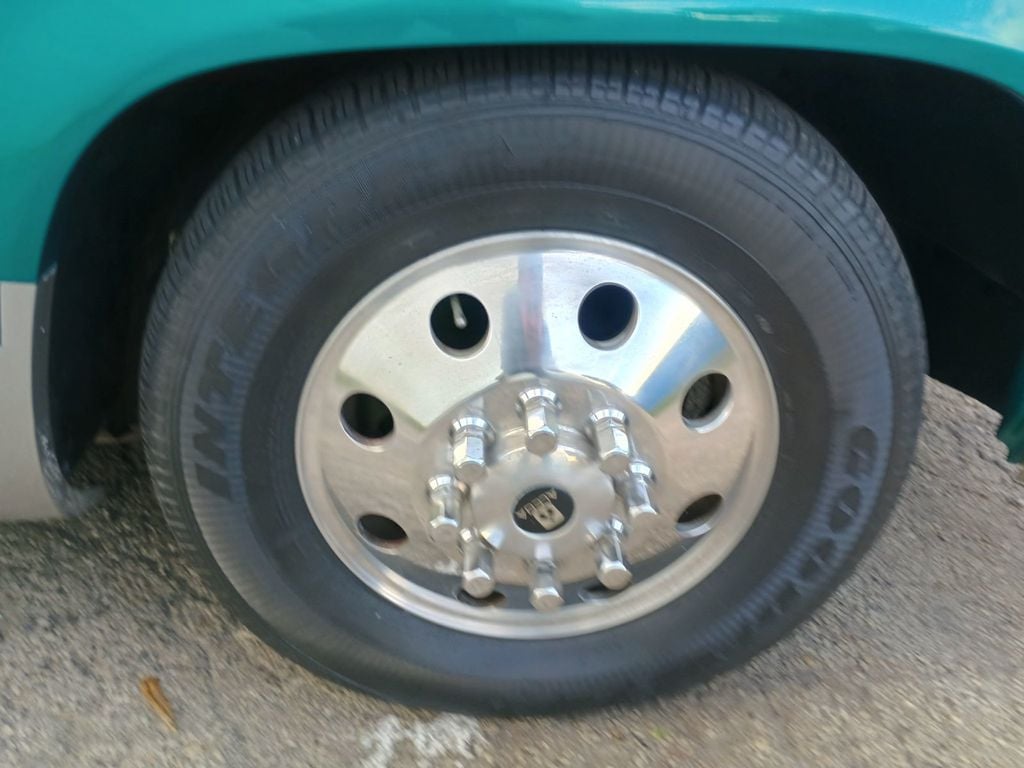 1994 GMC Sierra 3500 Club Coupe 155.5" WB DRW 1 Owner Florida Dually Truck - 22944967 - 76