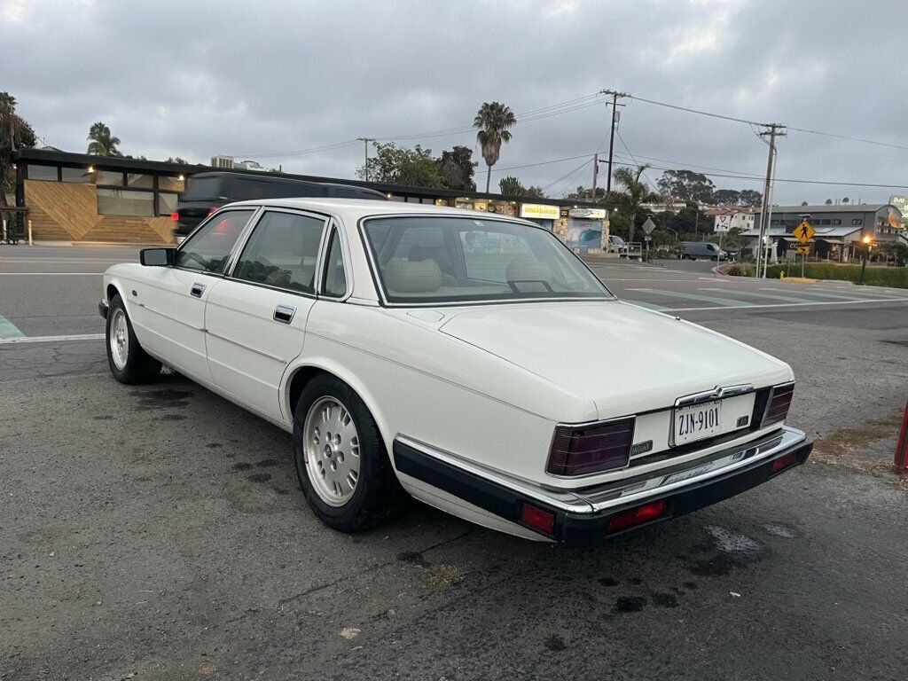 1994 Jaguar XJ 4dr Sedan - 23071635 - 2