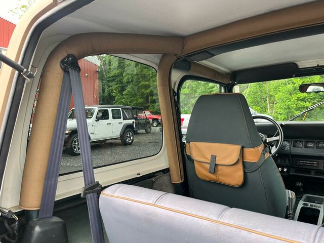 1994 Jeep Wrangler Sahara 4.0L Automatic Hardtop with A/C  - 22834038 - 16