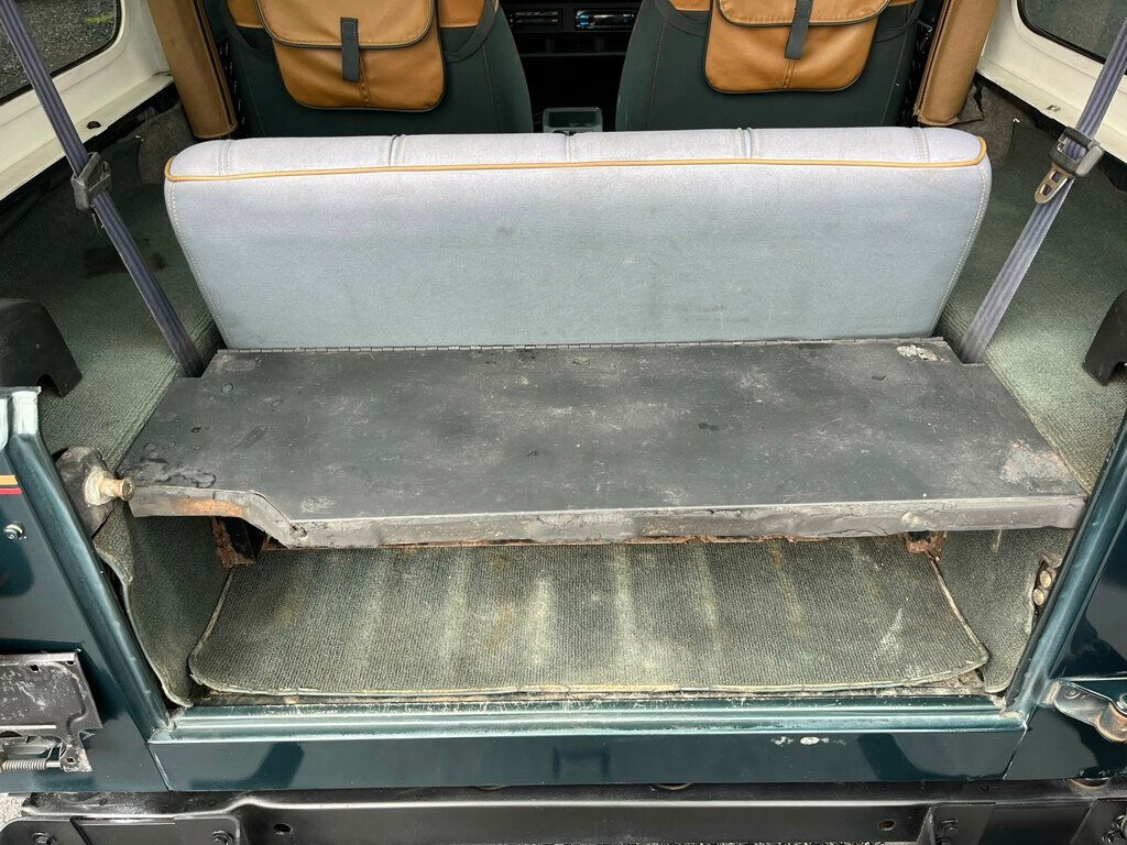 1994 Jeep Wrangler Sahara 4.0L Automatic Hardtop with A/C - 22834038 - 18