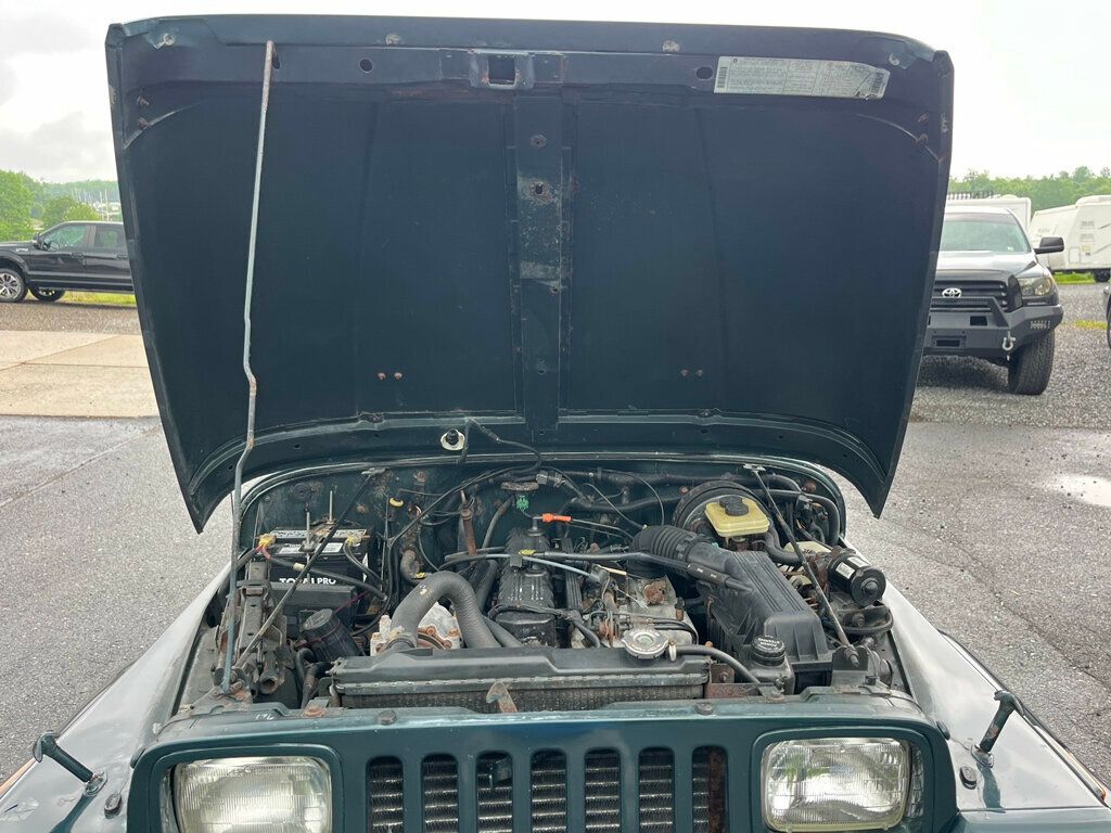 1994 Jeep Wrangler Sahara 4.0L Automatic Hardtop with A/C - 22834038 - 37