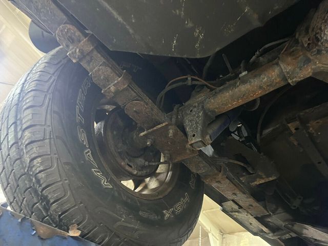 1994 Jeep Wrangler Sahara 4.0L Automatic Hardtop with A/C  - 22834038 - 54