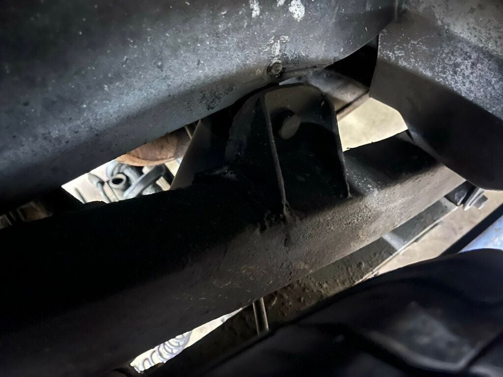 1994 Jeep Wrangler Sahara 4.0L Automatic Hardtop with A/C  - 22834038 - 61