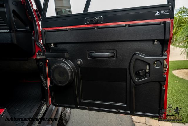 1994 Land Rover Defender 90 2dr Convertible - 23047015 - 22