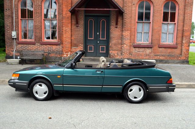 1994 Saab 900T Conv LOW MILES  W/RECORDS - 17638800 - 19