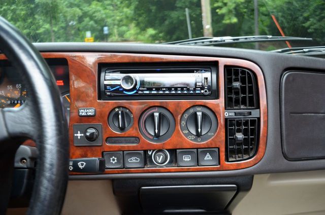 1994 Saab 900T Conv LOW MILES  W/RECORDS - 17638800 - 36