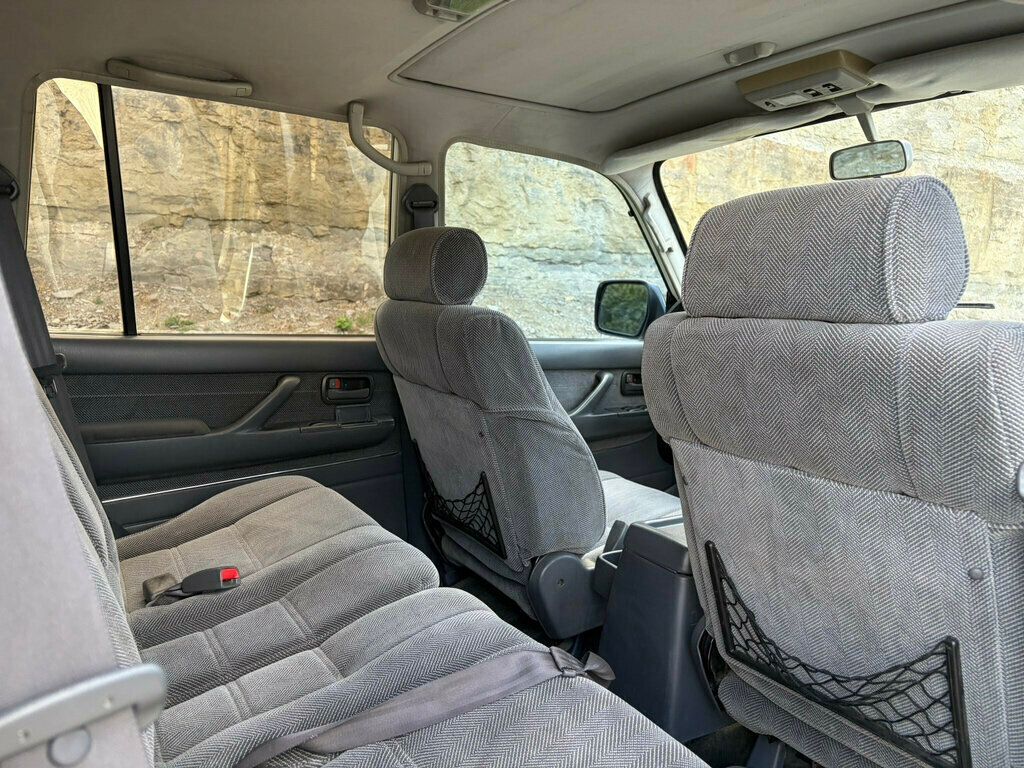 1994 Toyota Land Cruiser 4dr Wagon - 23047106 - 13