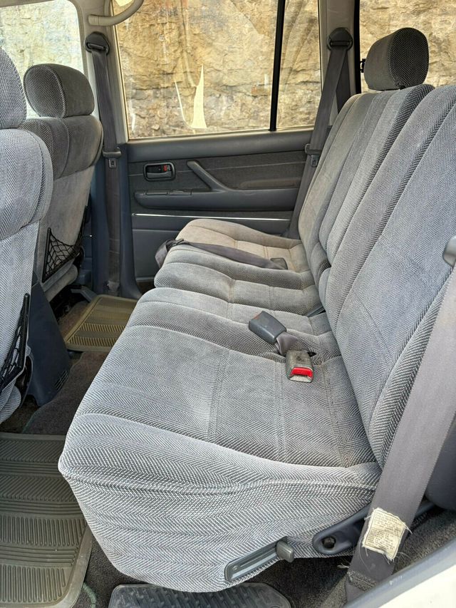 1994 Toyota Land Cruiser 4dr Wagon - 23047106 - 17