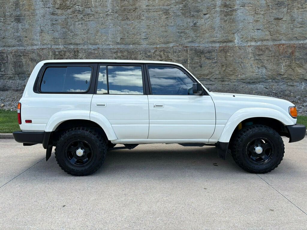 1994 Toyota Land Cruiser 4dr Wagon - 23047106 - 1