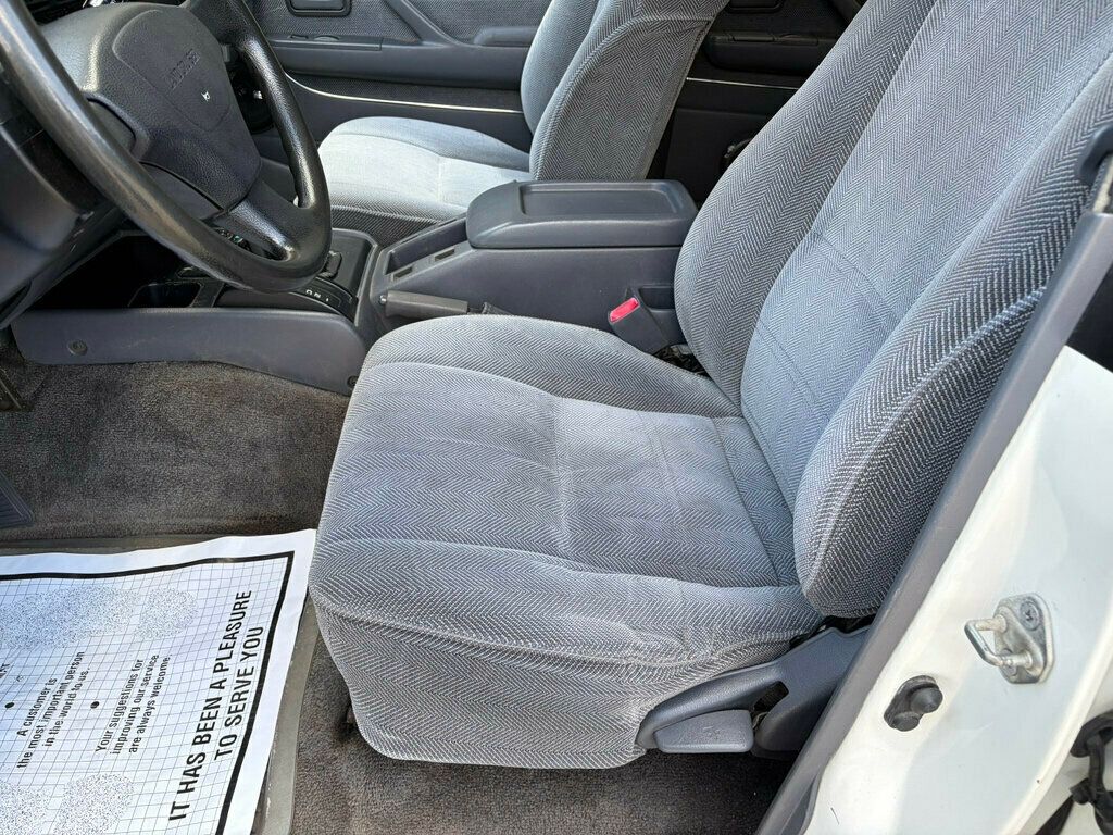 1994 Toyota Land Cruiser 4dr Wagon - 23047106 - 19