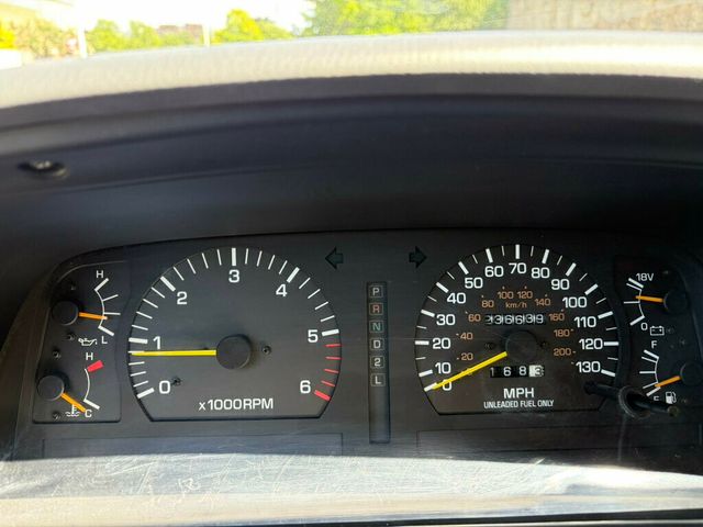 1994 Toyota Land Cruiser 4dr Wagon - 23047106 - 31