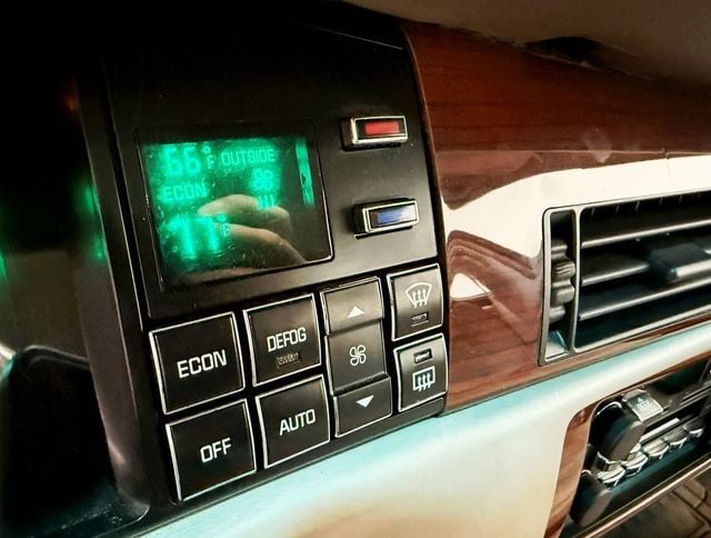 1995 Cadillac Concours 4dr Sedan - 22935607 - 10