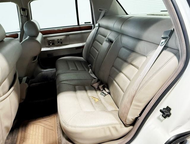 1995 Cadillac Concours 4dr Sedan - 22935607 - 19